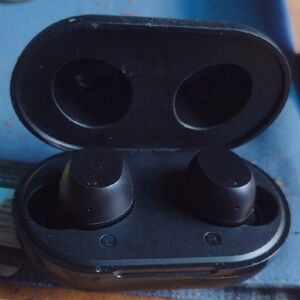 MPow Black Wireless Earbuds with Charging Case